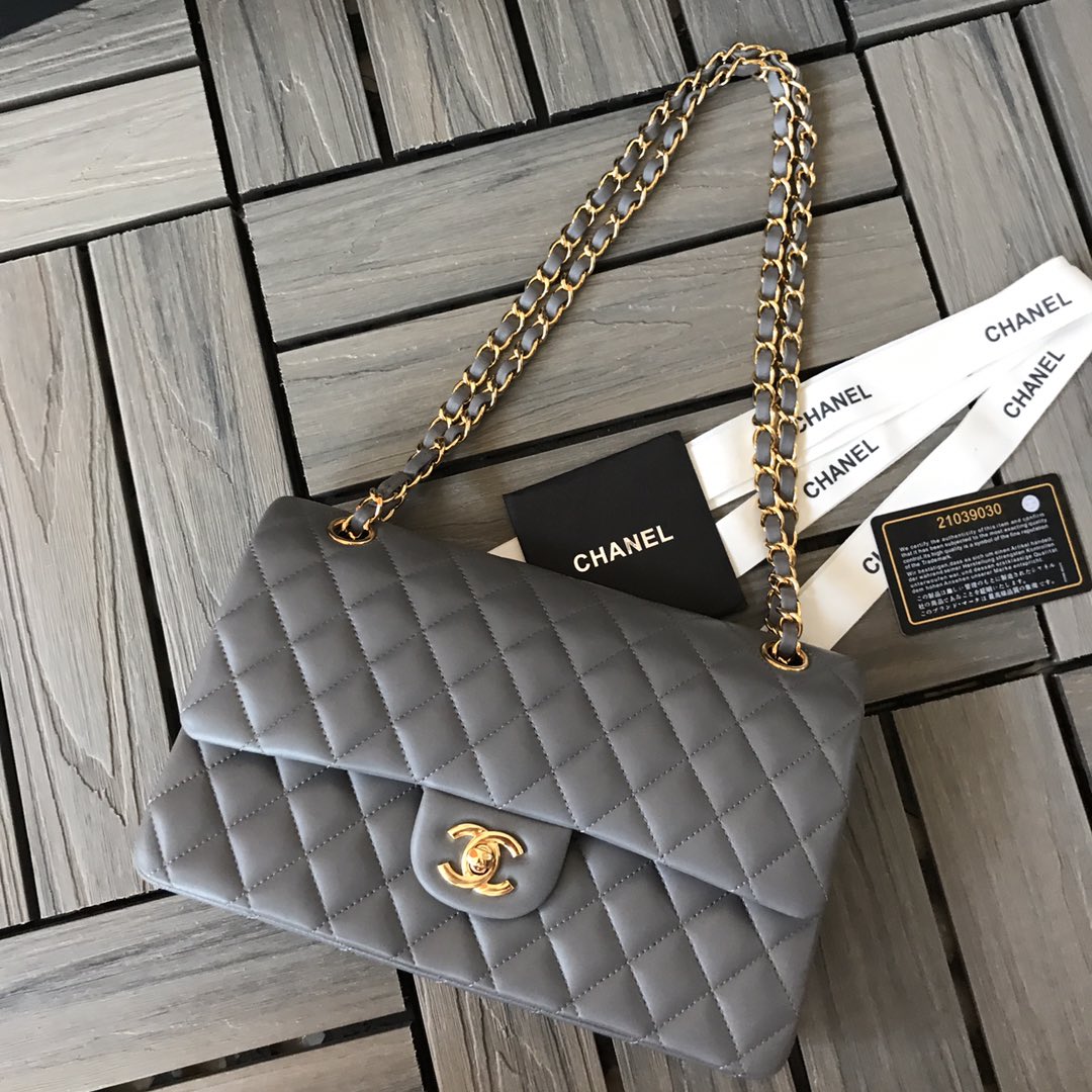 Chanel Flap Bag - Image 9