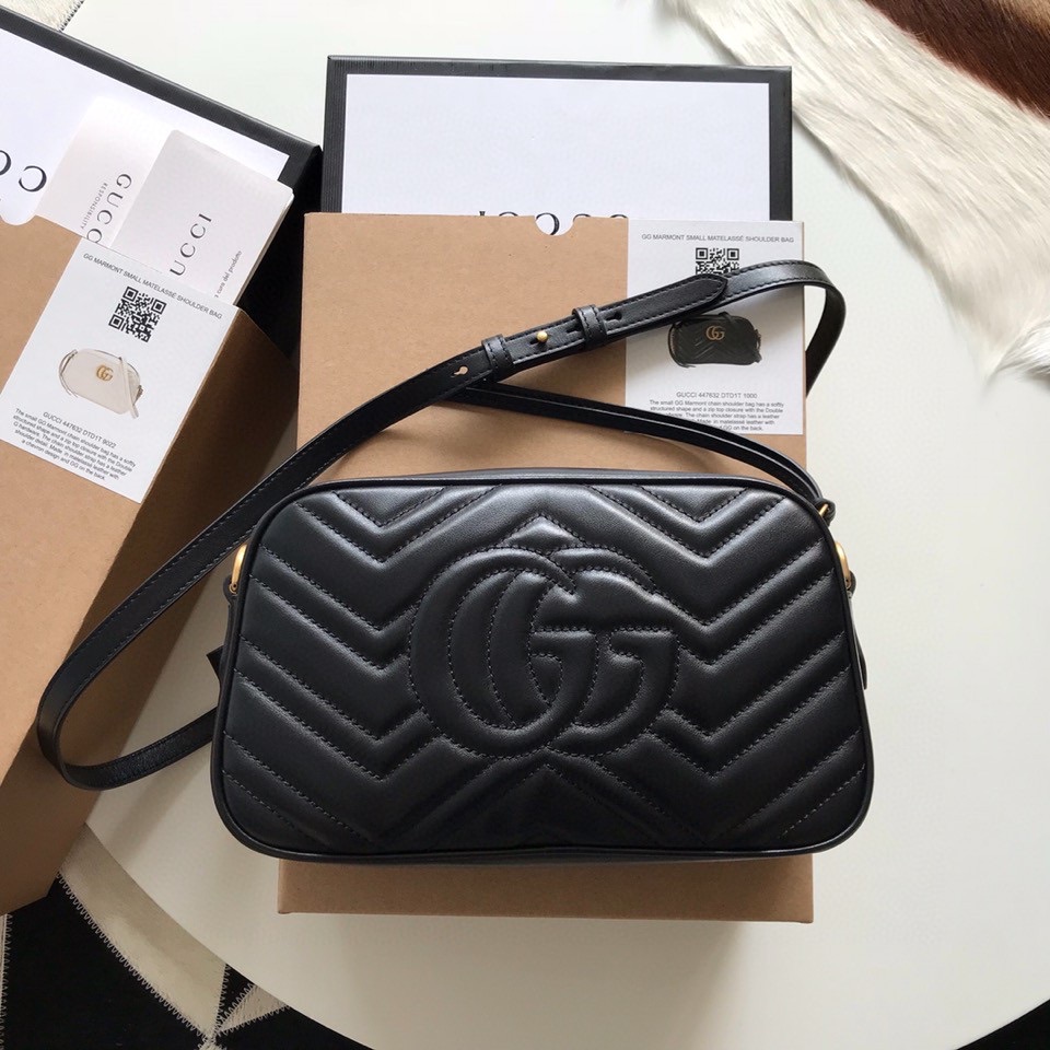 Gucci GG Marmont Small Shoulder Bag - Image 4