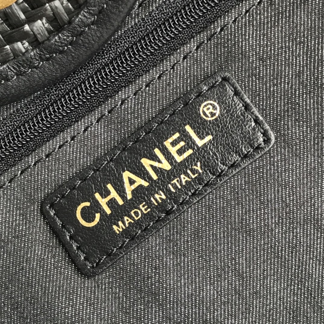 Chanel Tote - Image 3