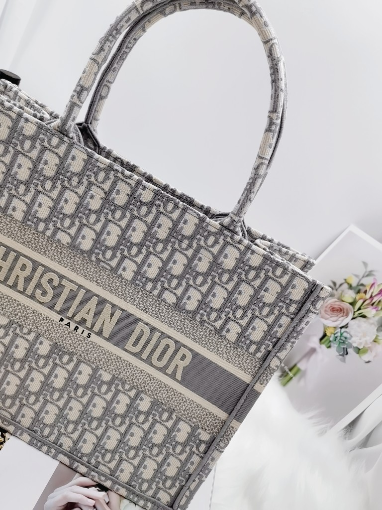 Dior Book Tote-Medium Bag - Image 5