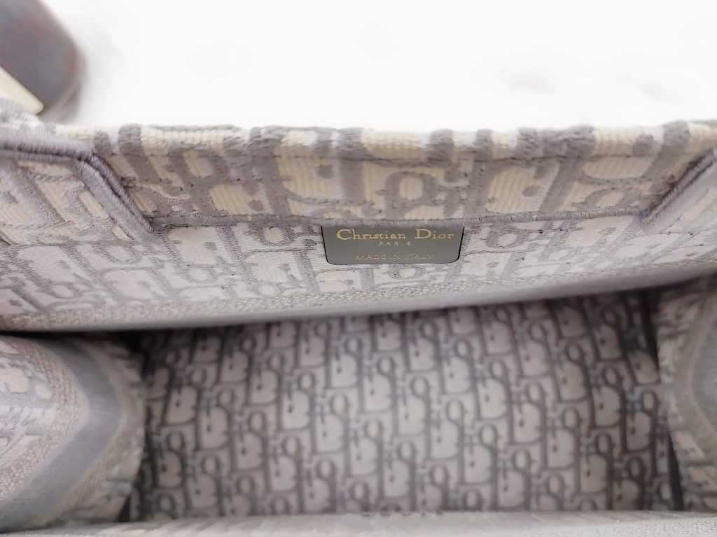 Dior Book Tote-Medium Bag - Image 9
