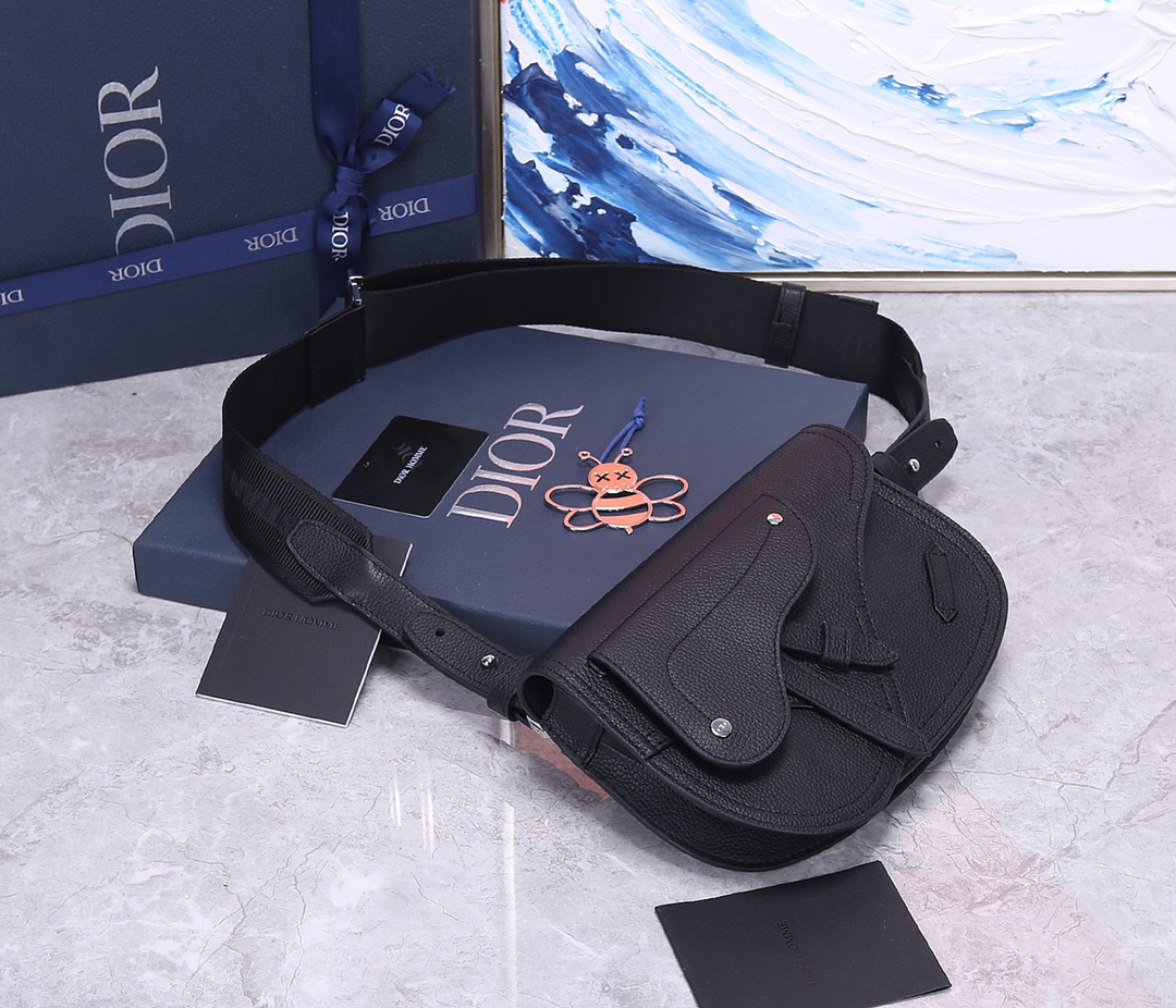 Dior Men's Saddle 3 Bag - Image 2