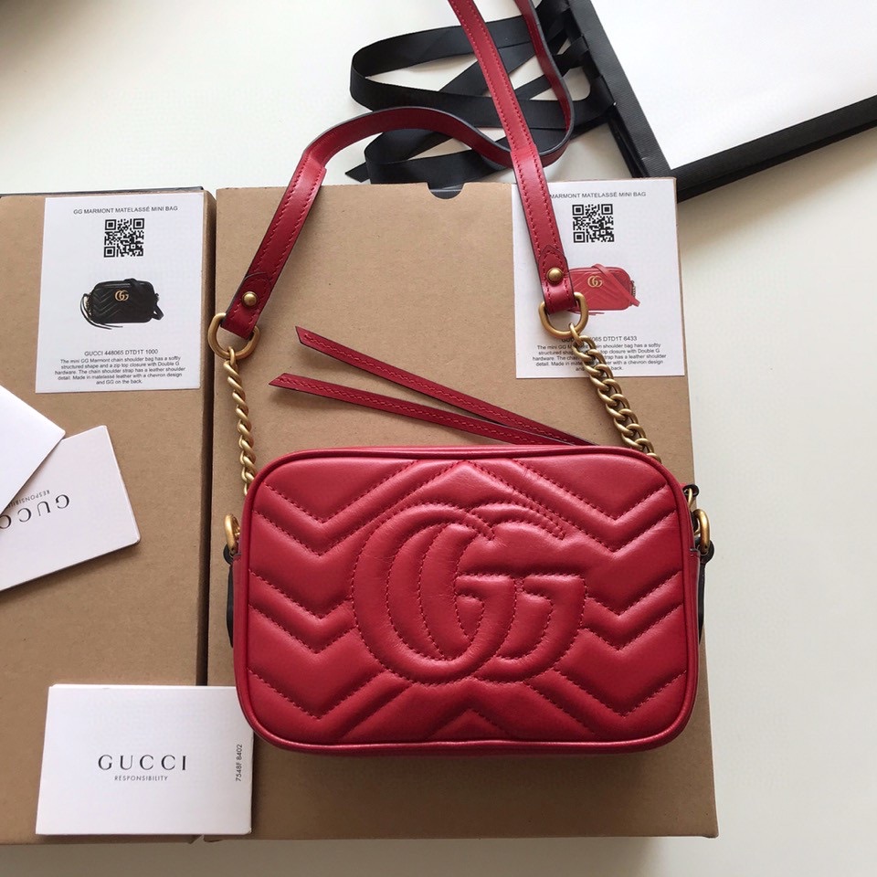 Gucci GG Marmont Matelasse Mini Bag - Image 3