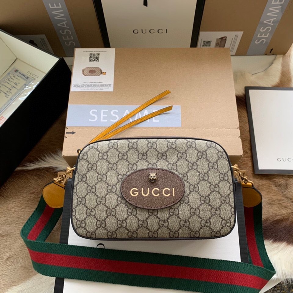 Neo Vintage GG Supreme Shoulder Bag