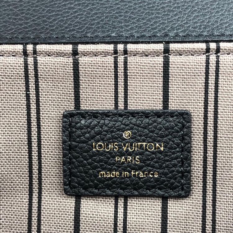 Louis Vuitton Pochette Metis Bag - Image 8