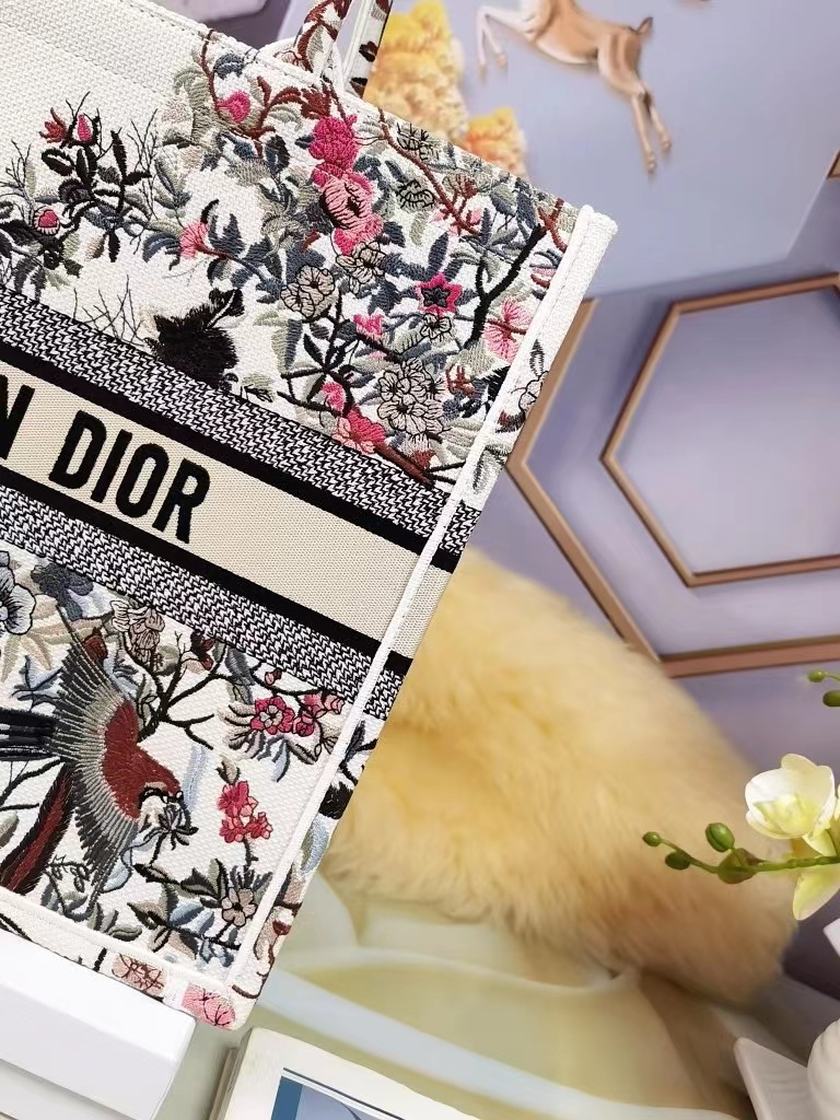 Dior Tote Book Bag - Image 6