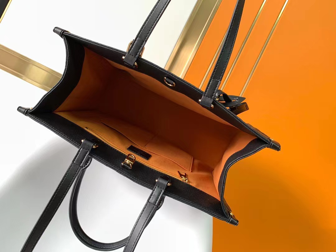 Louis Vuitton MM Onthego Bag - Image 3