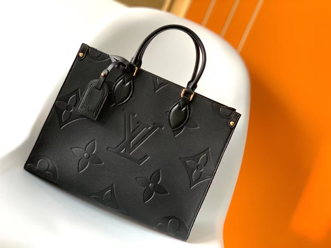 Louis Vuitton MM Onthego Bag