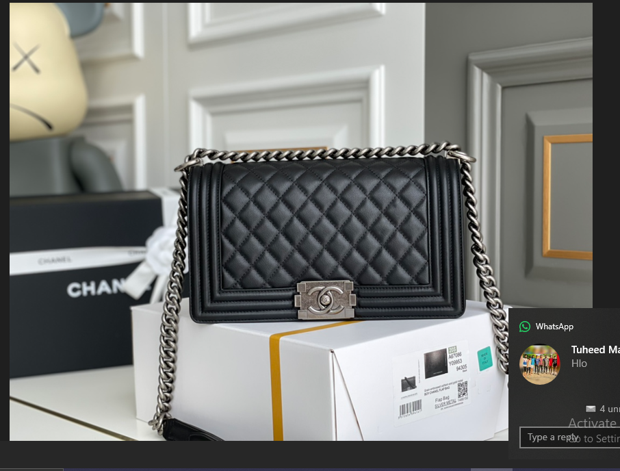 Chanel Junge Lammfell Bag