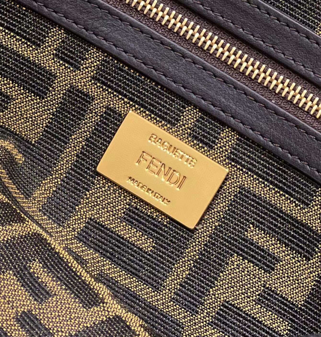Fendi Baguette Bag - Image 8