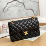 Chanel in Black Kalor-Flap Bag