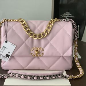 Chanel 19 - Medium Bag — Pink
