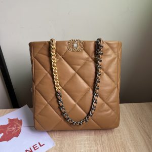Chanel Shopping Bag 19
