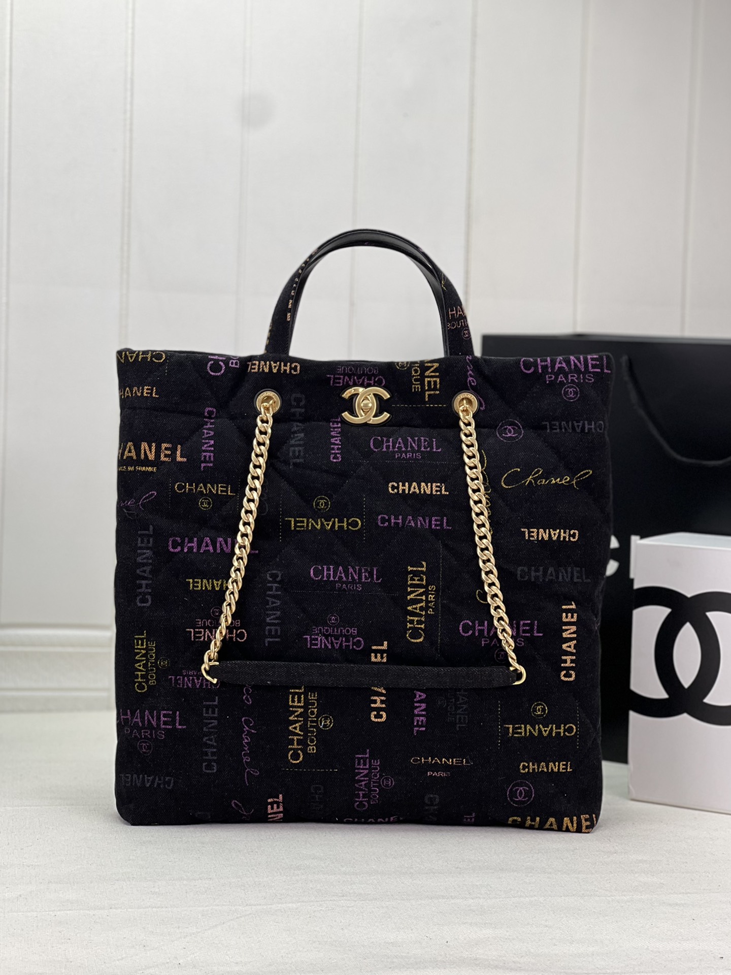 Chanel Tote in Black