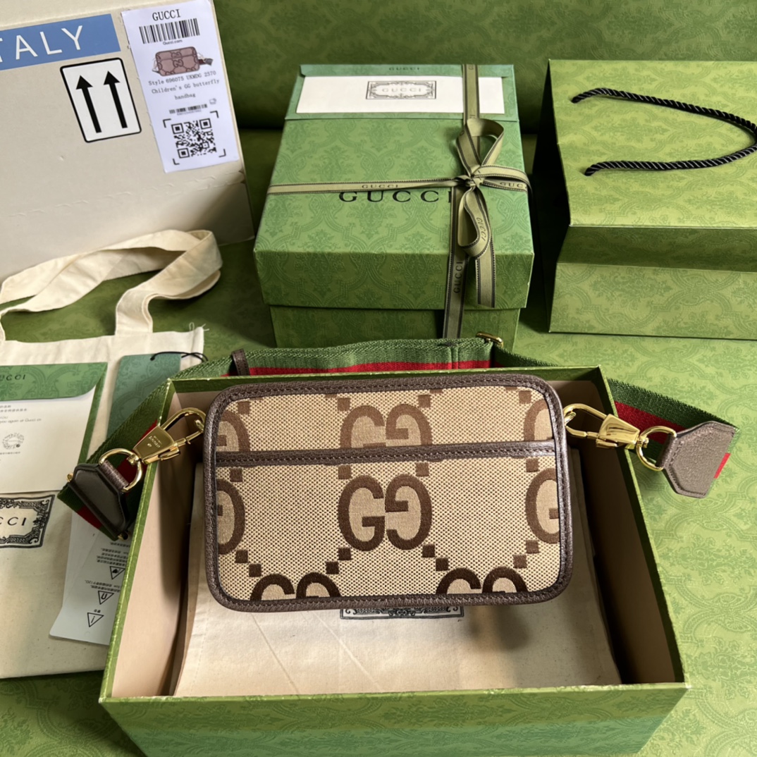 Gucci Jumbo GG Mini Bag
