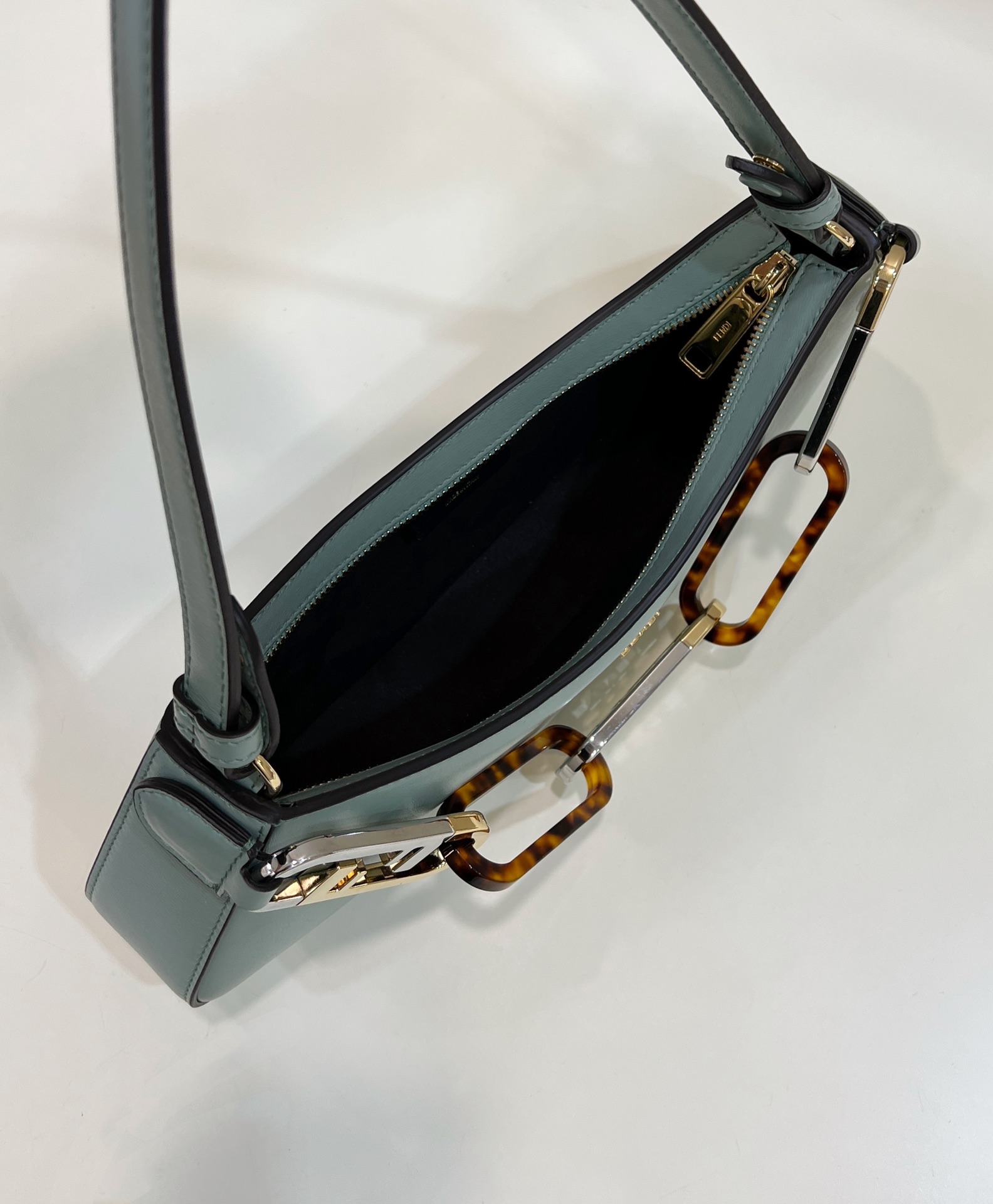 Fendi O'Lock 8 Bag - Image 8