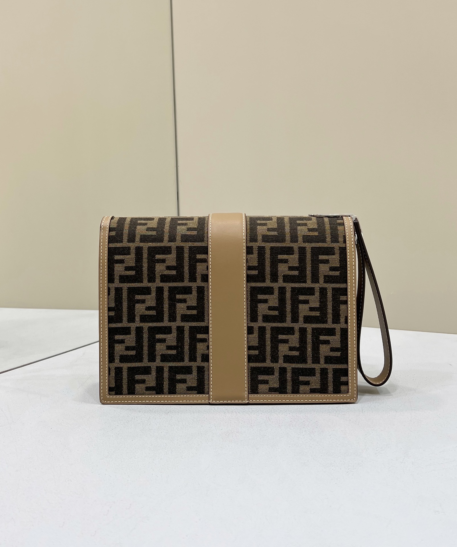 Fendi O'LOCK 1 Bag - Image 2