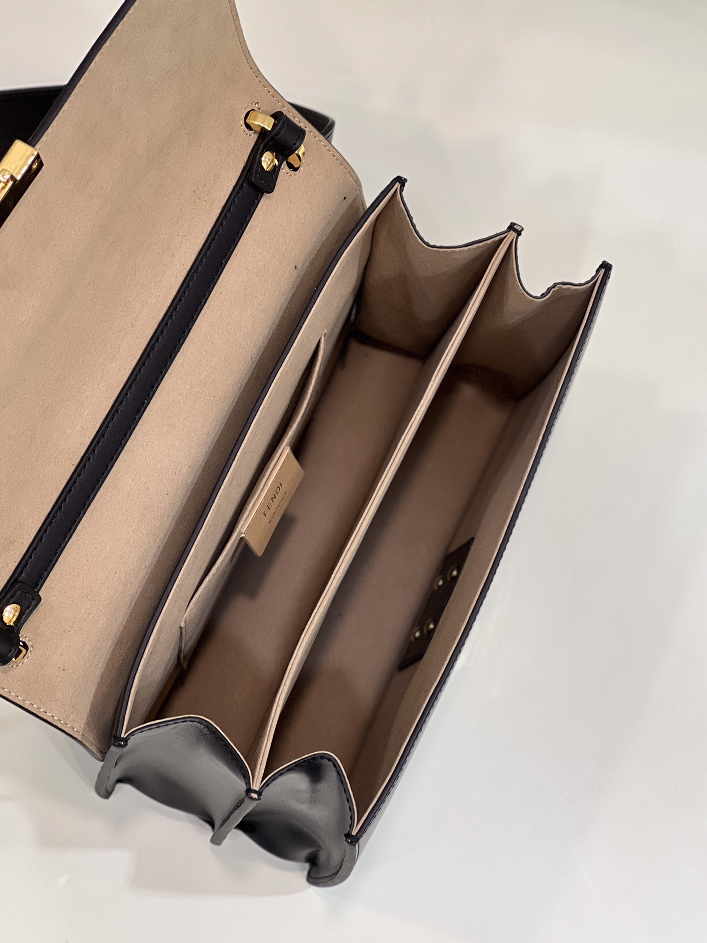 Fendi Kani Bag - Image 7