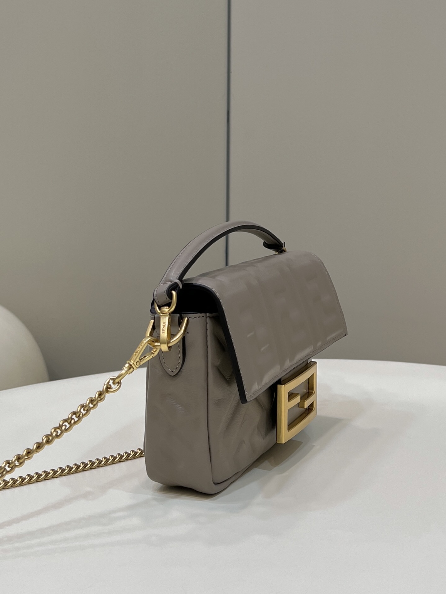 Fendi Baguette 5 Bag - Image 3