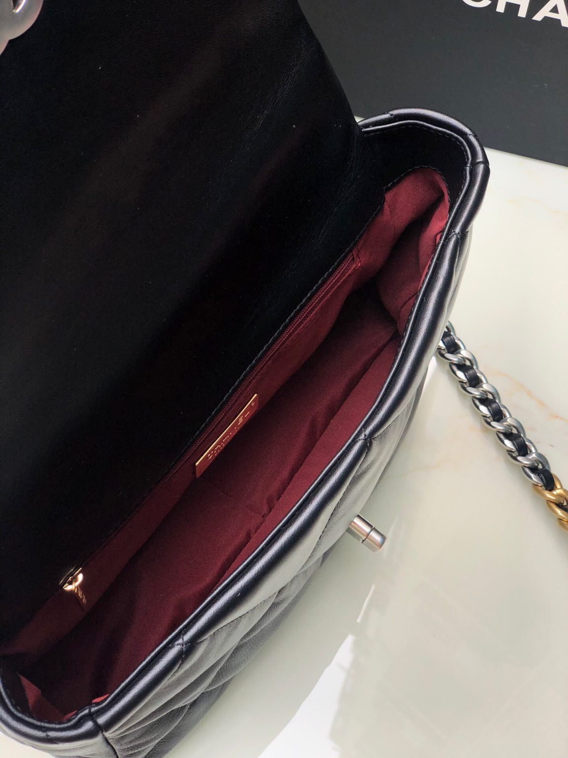 Chanel Medium 19 Bag - Image 3