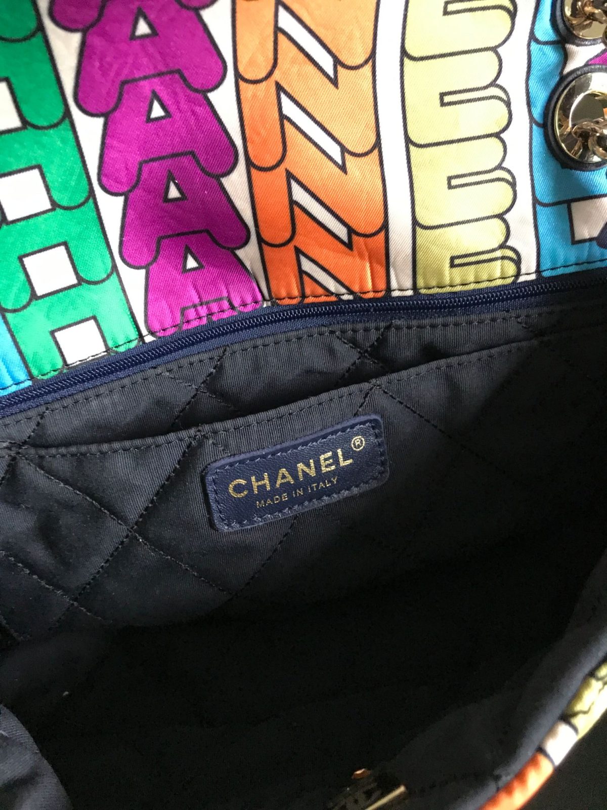 Chanel Flap Bag - Image 7