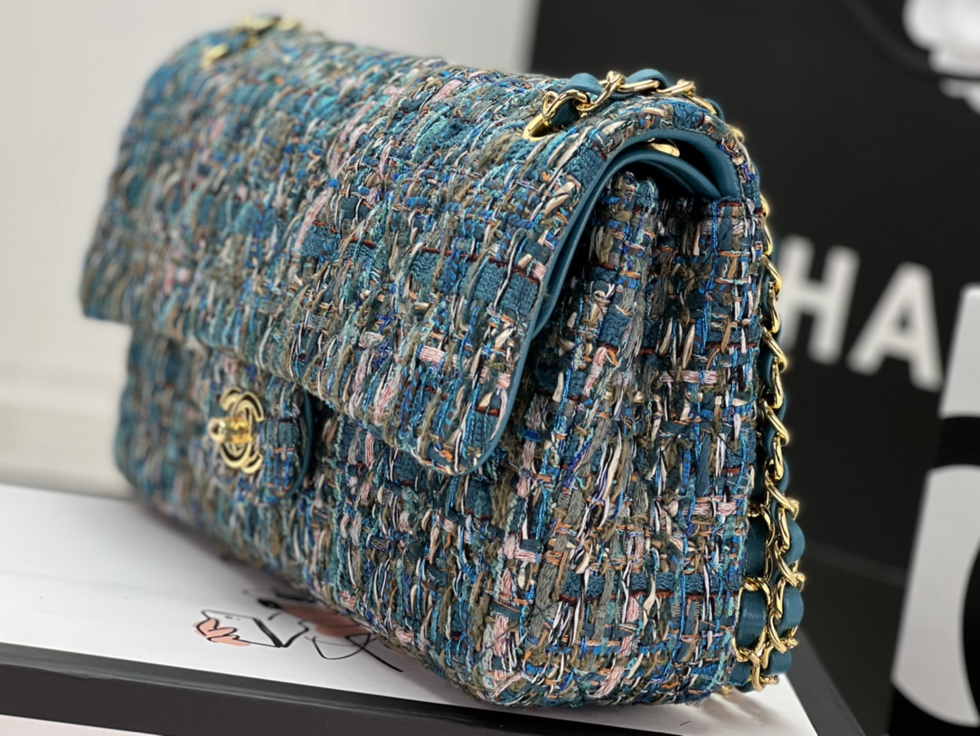 Chanel Flap Bag Classic - Image 2