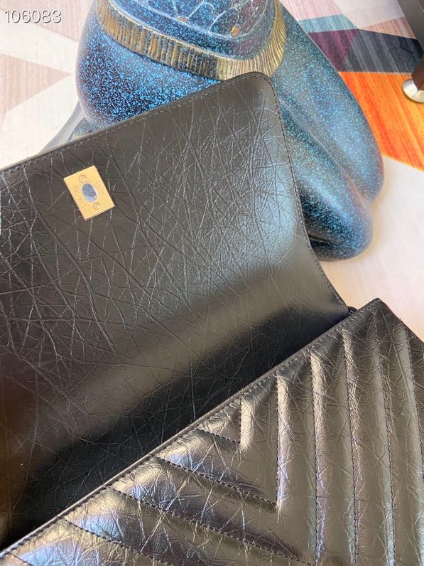 Chanel Cowhide Handbag - Image 7