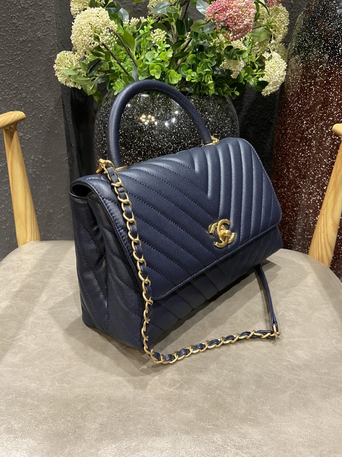 Chanel Handbag Leather - Image 2