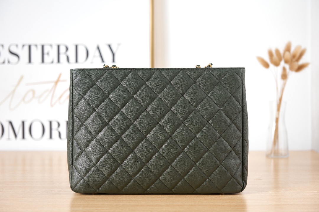 Chanel Tote - Image 3