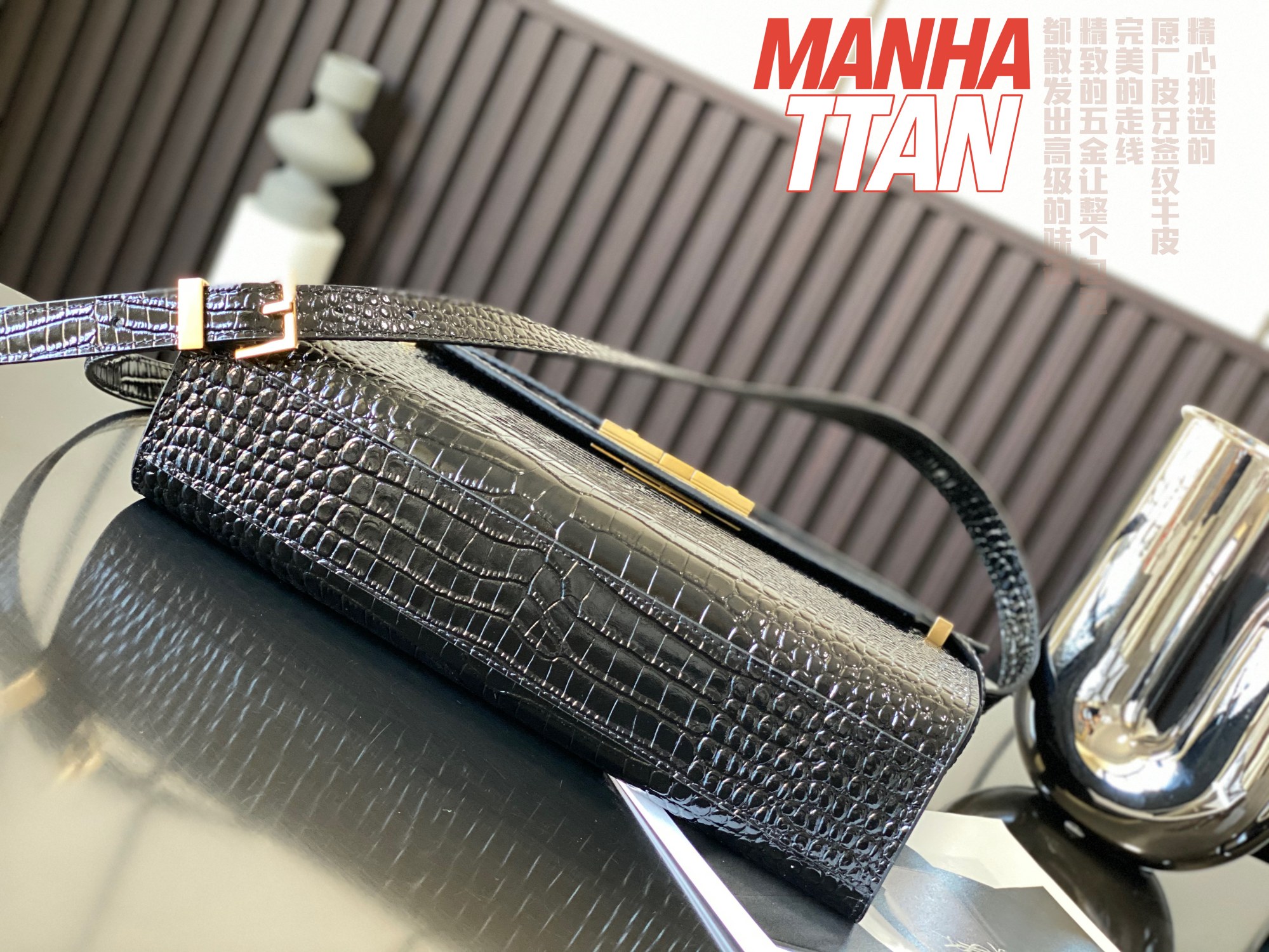 YSL Manhattan Shoulder in Crocodile-Embossed Shiny Leather Bag - Image 3