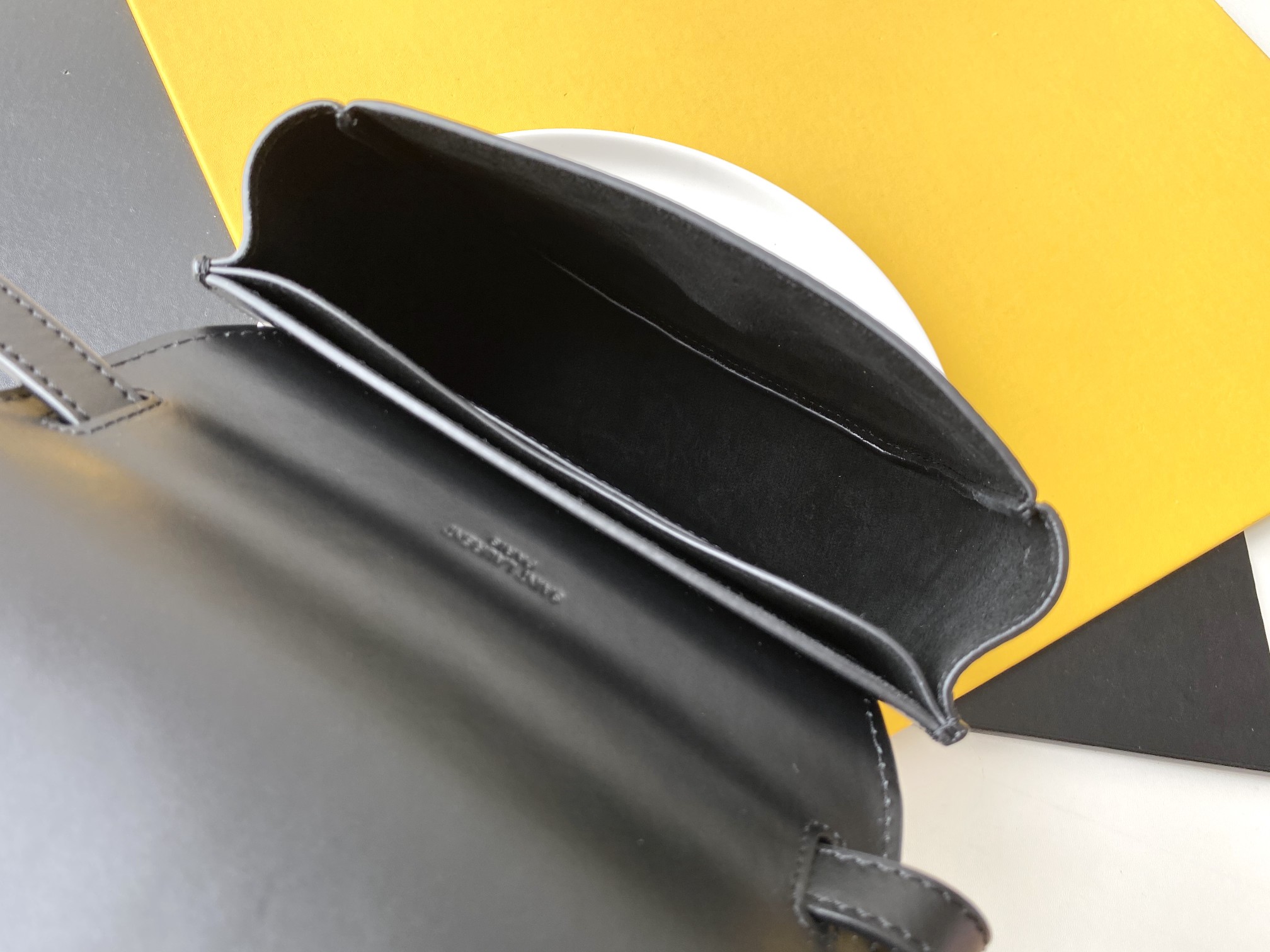 Aia Small Satchel in Smooth Vintage Leather Bag - Image 8