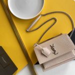 Sunset Medium Chain Bag in Smooth Leather