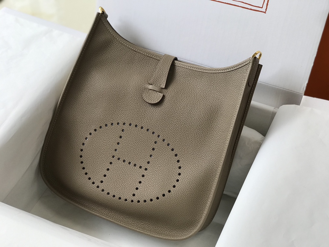 Hermès Evelyne Bag - Image 4