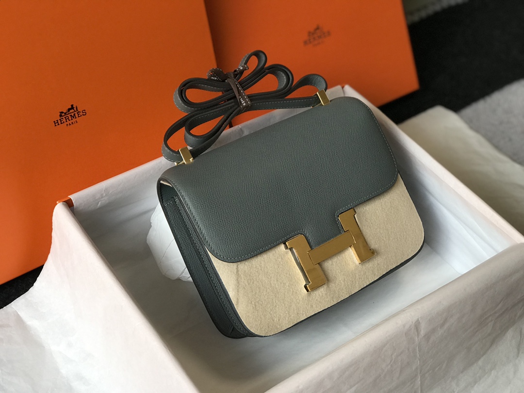 Hermès Constance Bag Black - Image 3