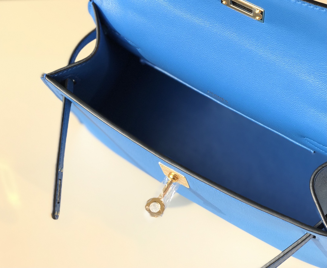 Hermès Kelly Pochette Bag - Image 9