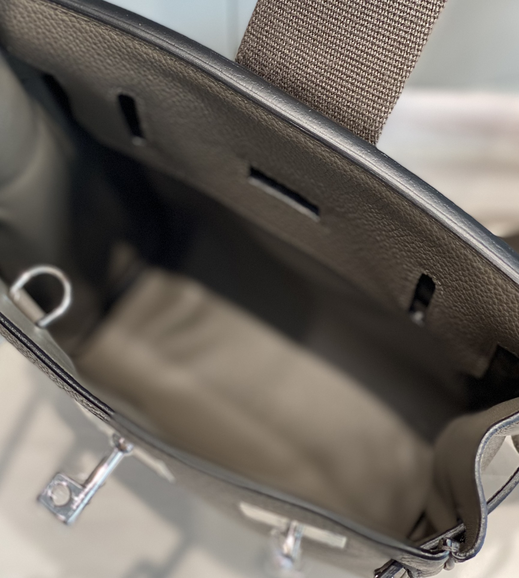 Hermès Hac a Dos Bag - Image 9