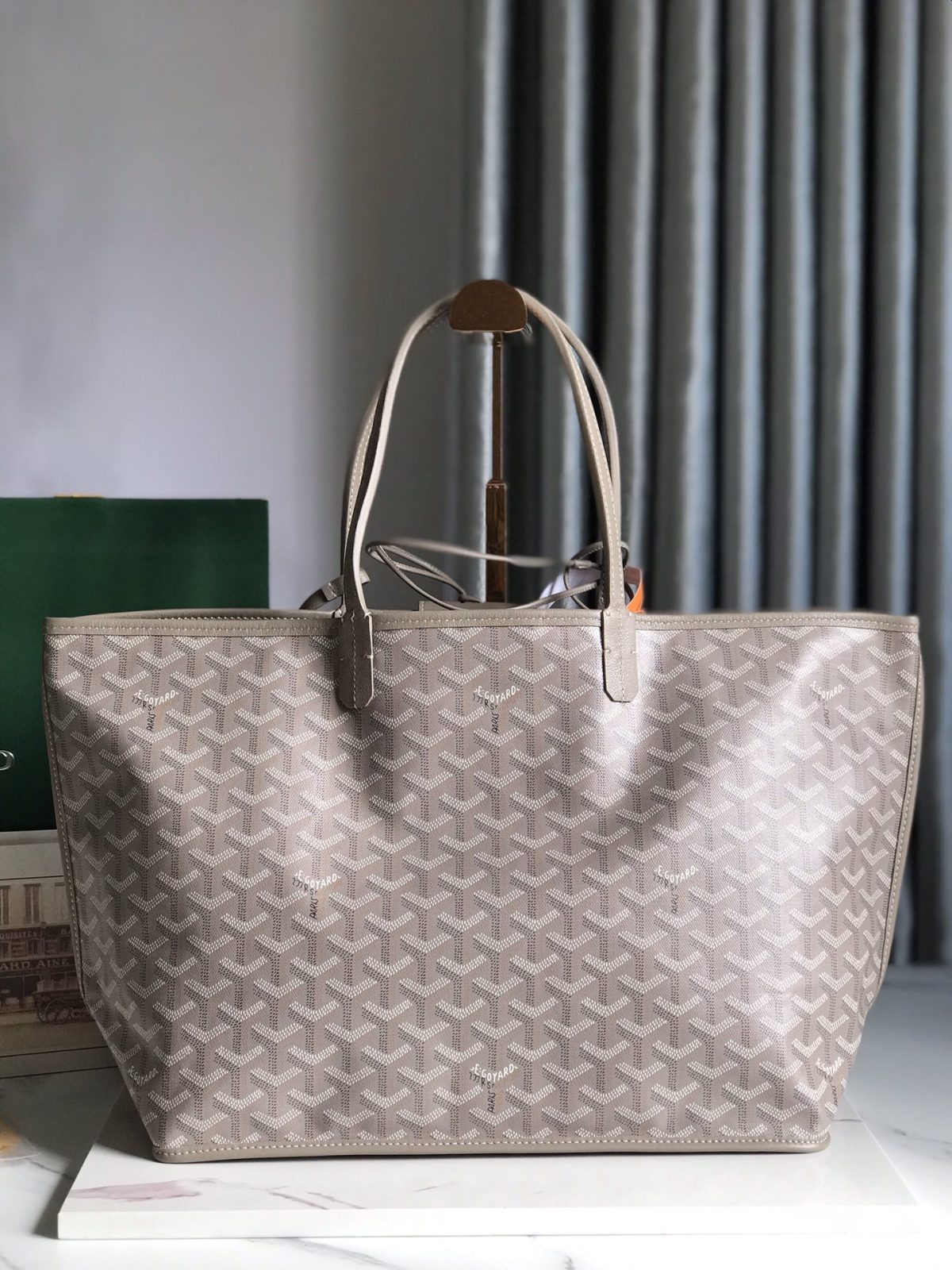 Goyard Reversible Anjou Tote - Image 4