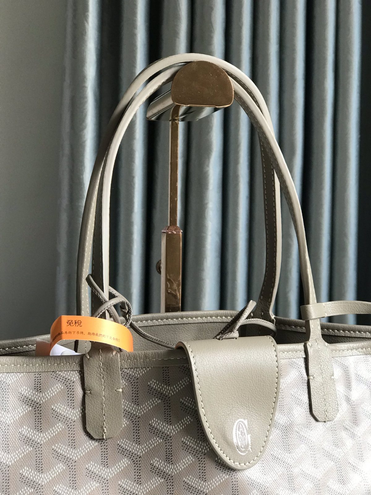 Goyard Reversible Anjou Tote - Image 8