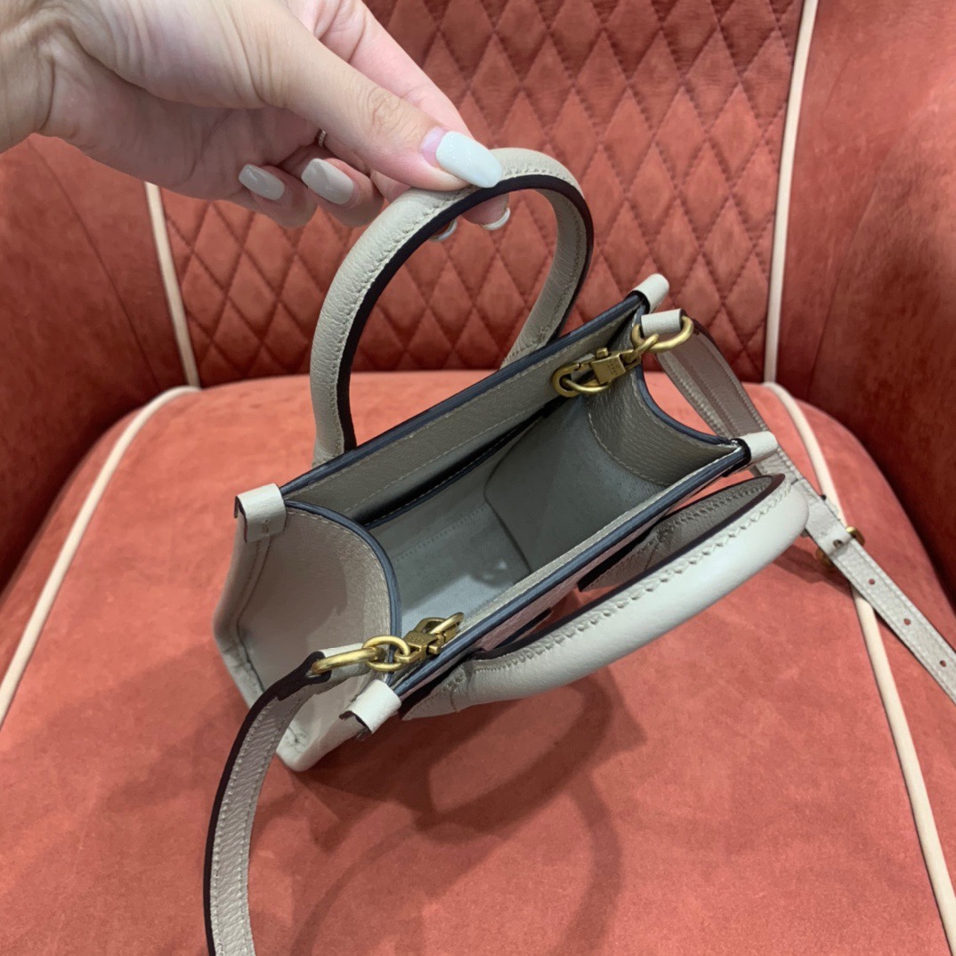 Gucci Mini 0Tote Bag - Image 10