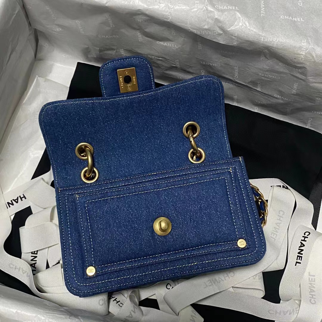Chanel Denim-Flap Bag - Image 4